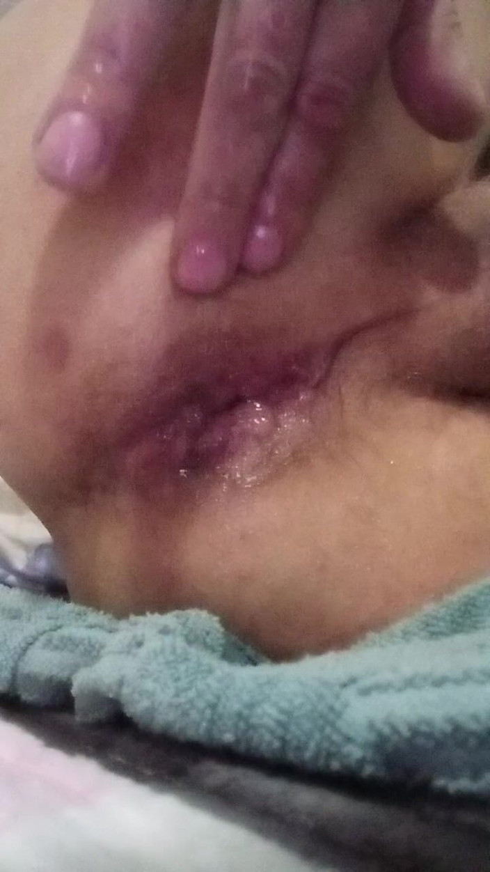 Haus86: Alone at Home Ass Cums