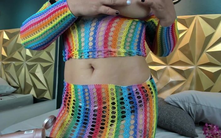 Zoe Mancini: セクシーな大きなお尻裸の熟女ウェブカメラ