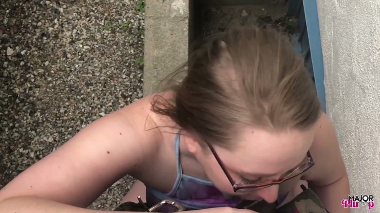 Major Plump: Big Tit Plumper Takes Rome Major's BBC in Public Outdoors