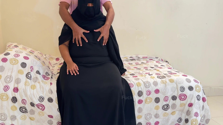 Aria Mia: Huge Wet Pussy Burqa &amp; Hijabi Muslim Stepmom Fucked by Stepson