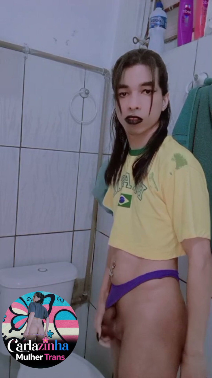 Srta. Carla: She Is a Writer Naked Trans Woman and Loves to...