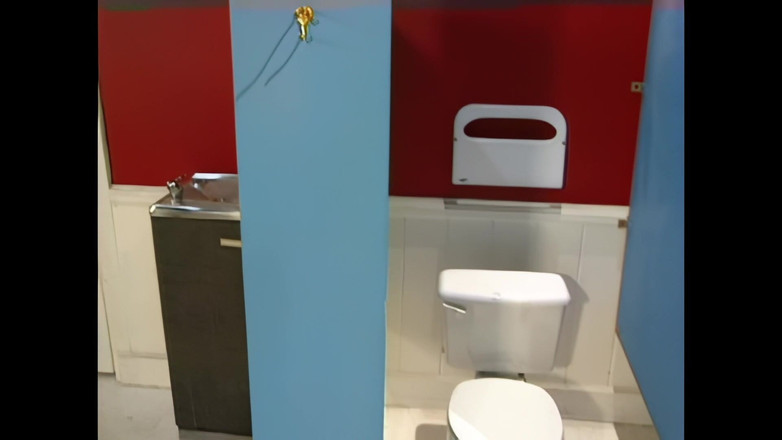 RATATATA!: Wanda Curtis: Mladá coura s úžasnými prsy, kterou uklízeč tvrdě šuká