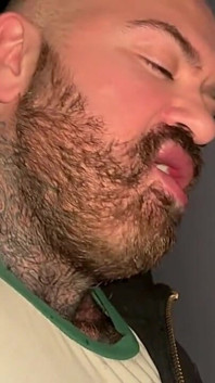 Cumshot im Glory Hole: Teil 6