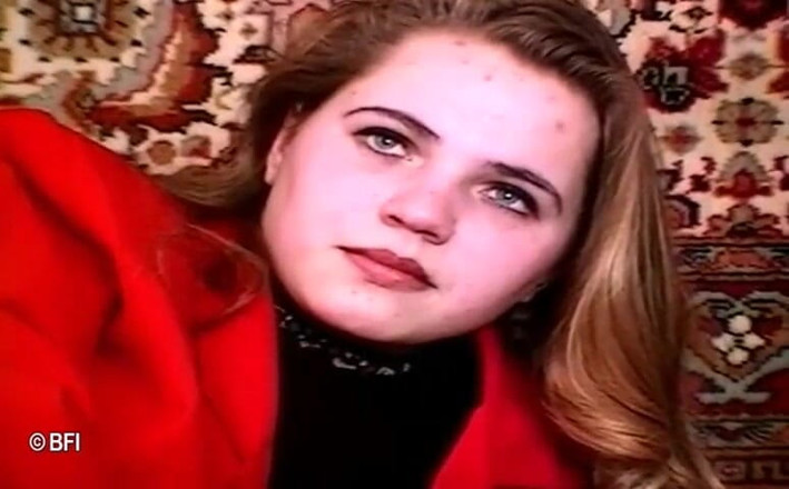 Horny Teenies: 俄罗斯十八岁 - Tanya Saint Petersburg