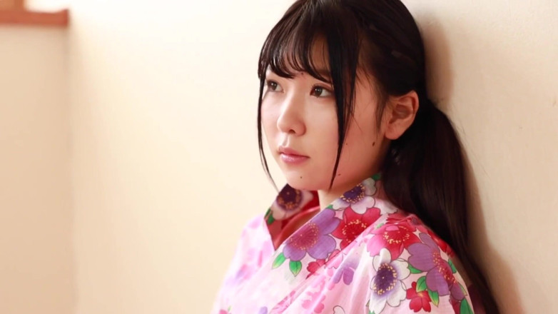 Strix: mujhe taip e log pasand hain - asuka Hashida