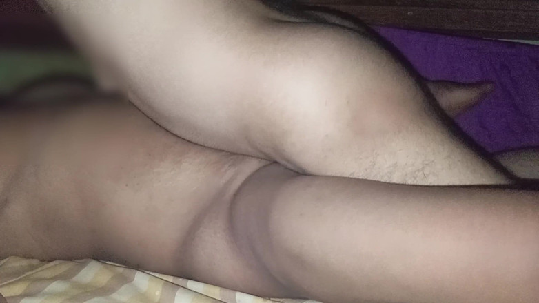 Harder299: Sayın Priti Vahini. Konuşma ve seks temiz. Desi Köyü Bhabhi...