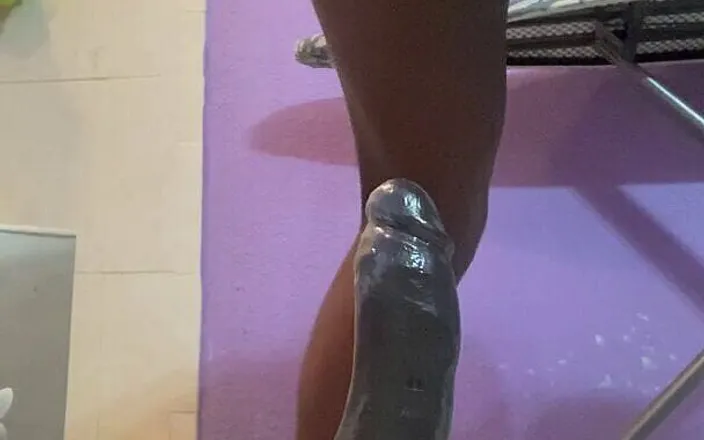 RoscoeZaddy: Ride Dick Fill My Hole