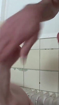Långt ner i halsen Avsugning Och Röv Defloration