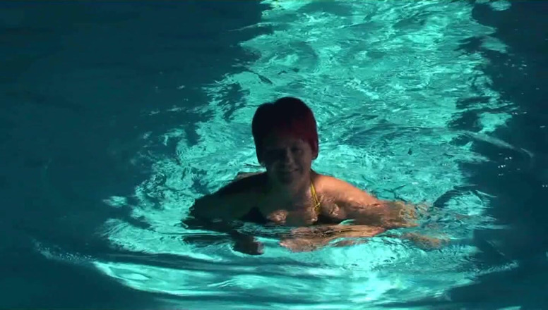 Anna Devot: Annadevot - ว่ายน้ำในบิกินี่