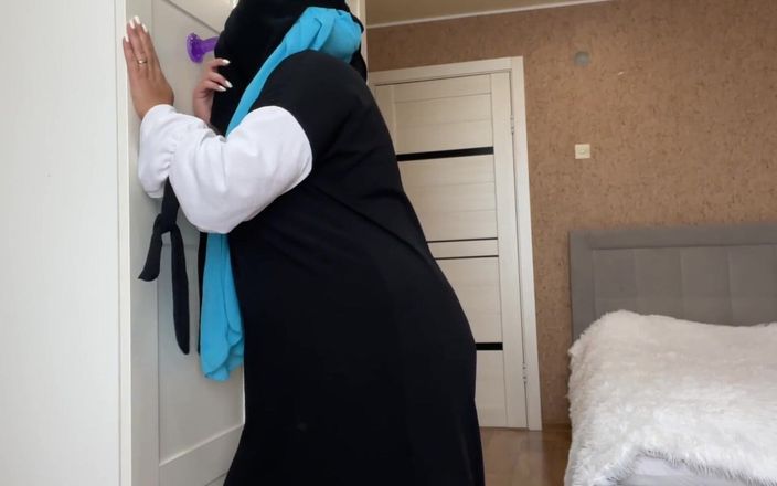 Lux Eva: La moglie araba con il velo ha trovato un sex...