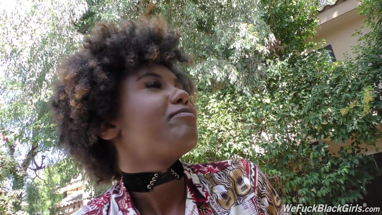 We Fuck Black Girls: Ebony Daizy Cooper fucks huge wite dick