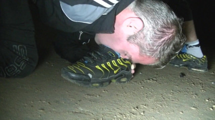 FRENCH HOLES CREAMPIED: Slut creampied in sneaker in the night cruising