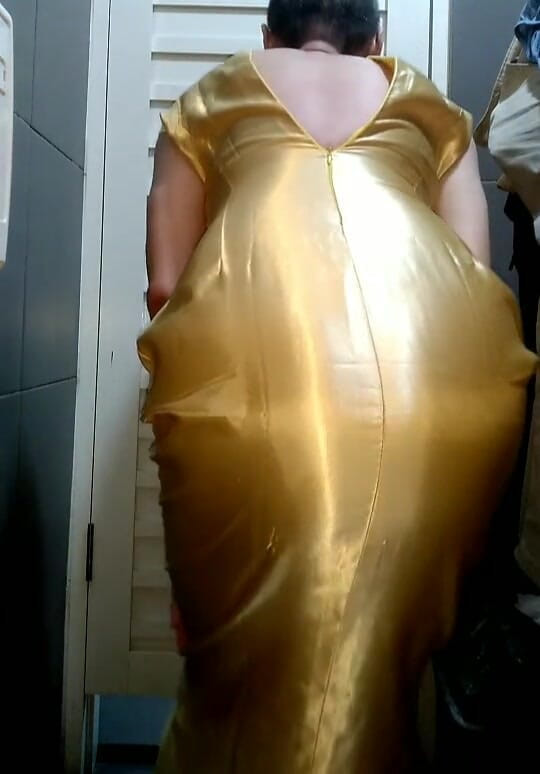 Naomisinka: Yellow Longdress Masturbasi