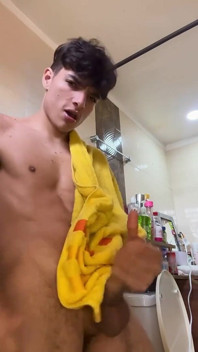 Andreszp Plays with Himself and Jerks and Cums