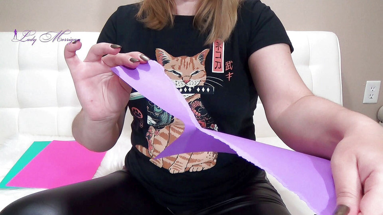 Morrigan Havoc: Strappo della carta colorata con le mie mani