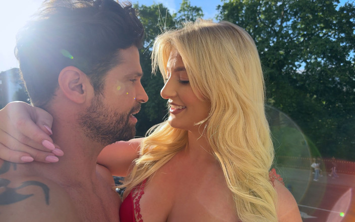 Max Cartel: Blonde in London Is Super Horny for a Creampie