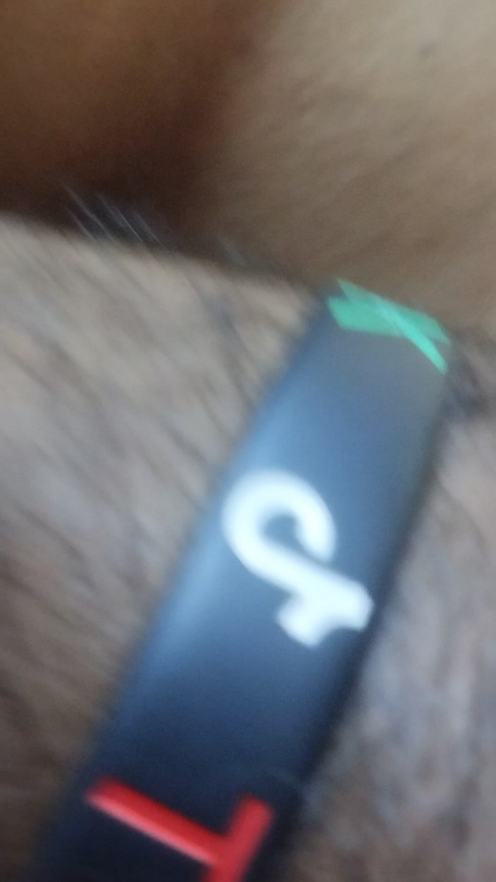 Happy Wife: Ze probeert een nieuwe lul