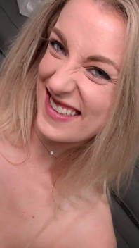 Toket penuh sperma stroki kate kennedy