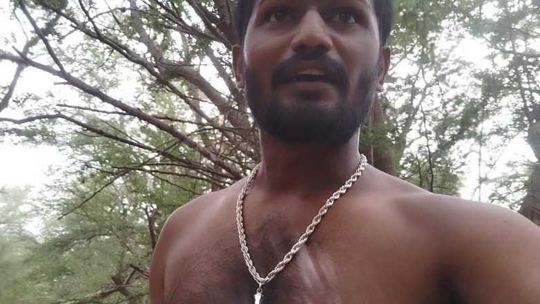 KUMBHA MANOJ KUMAR: XHard - jangal men toylet ja raha hai haath milaana