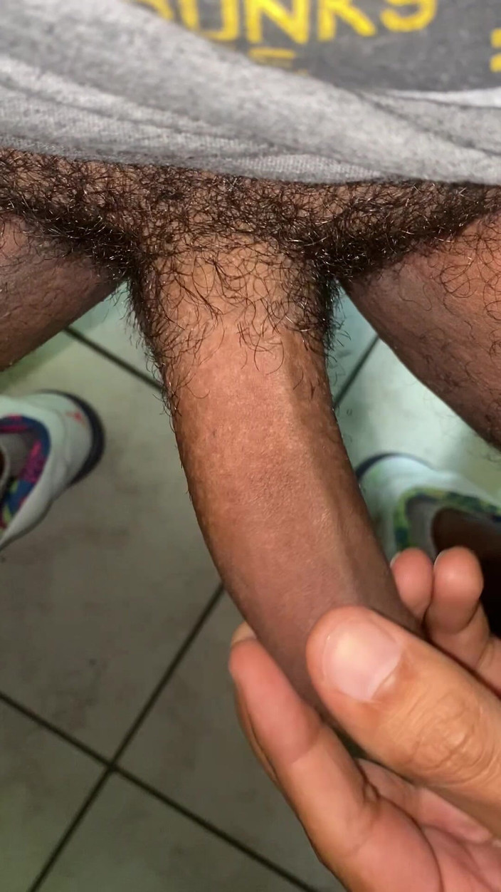 KING_TiBURON: Punheta enquanto usa Bel Air Jordans