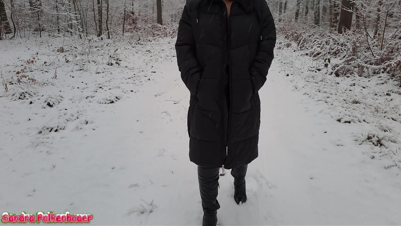 Sandra Falkenhauer: Procházka Ve Sněhu