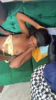 Tiada Soalan, Dia Hanya Membuka Kakinya Dan Biarkan Saya Masuk