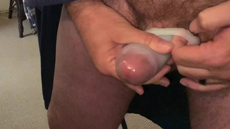Truridge: Kapesní hračka s precum