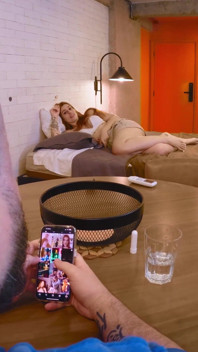 Gringo fanoušek šuká toužící se zřídkou vlasou