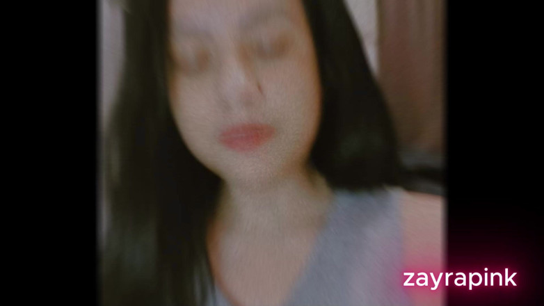 Zayra Pink: Brunda besar Brasil menunggang menunjukkan pantatnya