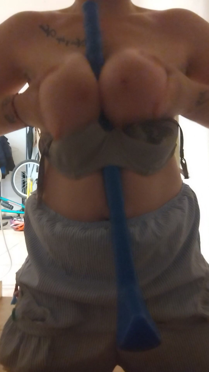 Couple Jagger 69: Je fais rebondir mes seins