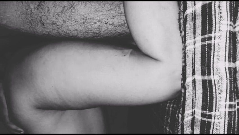 Rishi: Бета, роби це повільно, твій вітчим прокинеться