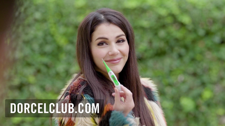 Dorcel Club: Intenzivní sex s nádhernou Valentinou Nappi