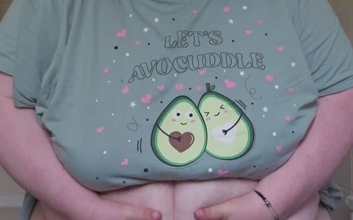 SSBBWLadyBrads: Goddess Bathroom Belly Play