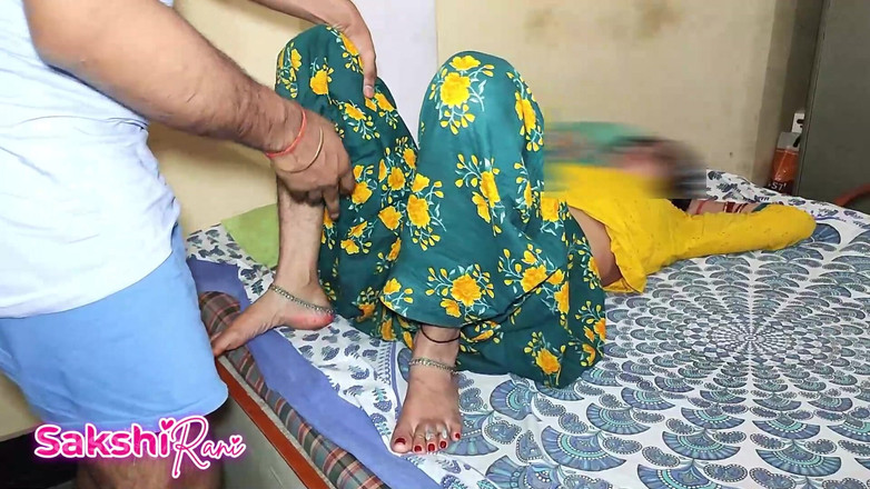 sakshi_raniii: 밤에 의붓딸 따먹는 인도 계부