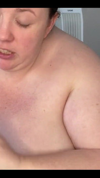 Współlokator zauważa, że oglądasz porno Sph | JOI