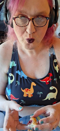 Dinosaur Girl Eats Breakfast!