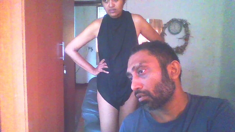 Tina Baby: Vivendo Come Troia Libera in Sri Lanka