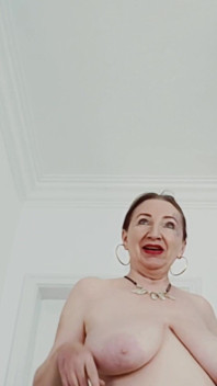 POV Giantess