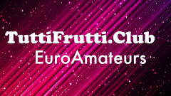 TuttiFruttiClub: Kijkgat leuke hete milf Vicky en bbw Luna