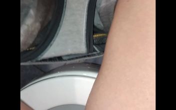 Jeans Pee Wetting