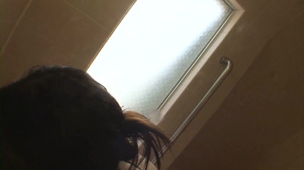 Asian Mature Climax: Gorgeous japanese chick is having a shower