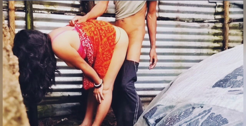Teensex: Blond Bhabi Reveals Her Husband And Lets Her young Devar...