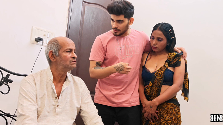 Hotmaster: Tată vitreg indian desi de la Bollywood, sora vitregă face...