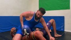 Robgrappler: Prim-unghi depunerea Storm