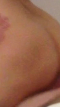 Orgasme petang Ahad kawan awek pelacur saya yang cantik