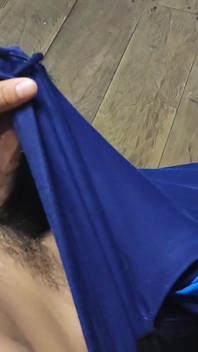 Man Jerks off a Big Load in His Sweatpants After Doing His Morning Exercise