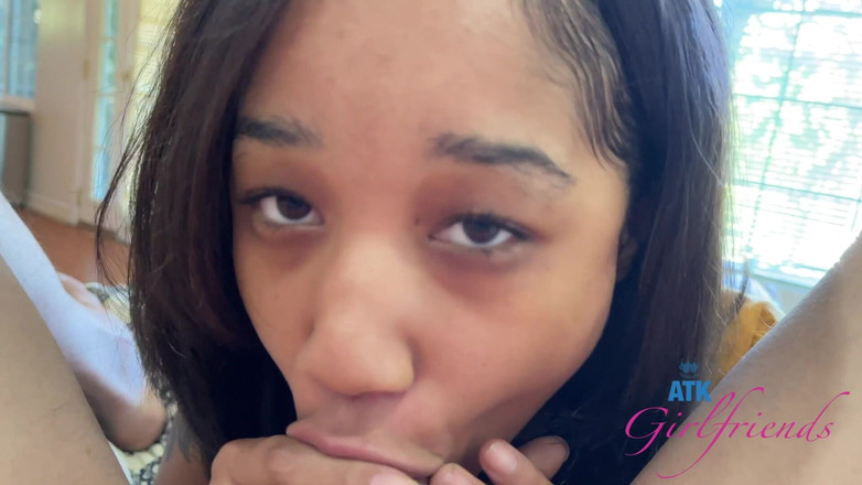 ATK Girlfriends: Appuntamento virtuale