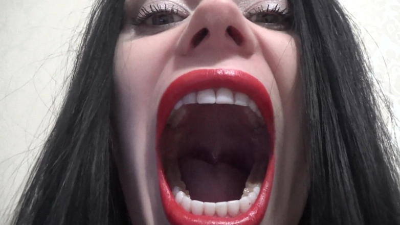 Goddess Misha Goldy: Devour lembut dengan manusia kecil