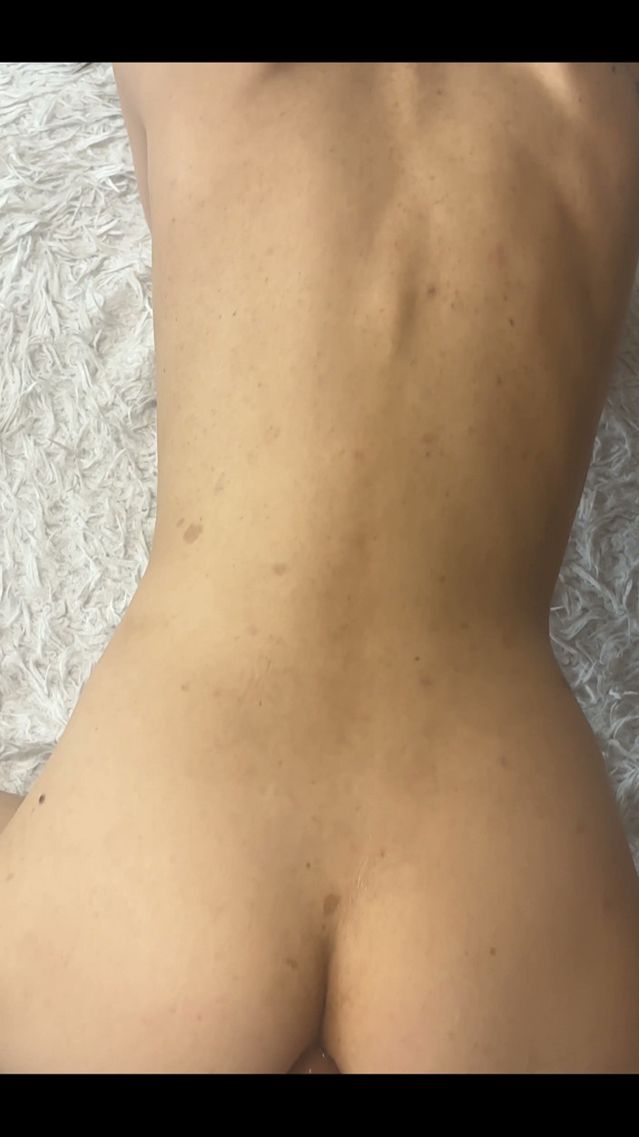 LeilaBeat: Just Teasing From Behind… Wanna Come Play My Ass?