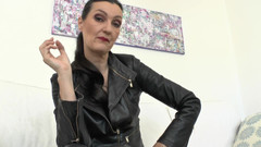 Lady Victoria Valente: Stájník, teď mi čicháš k botám, POV, JOI, lady Victoria Valente